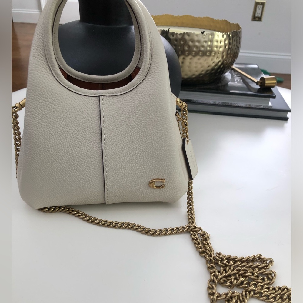 Coach Lana 19 Chalk Pebbled Leather Crossbody - CR683 - EUC